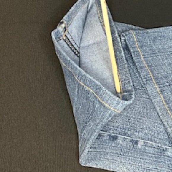 Women's Silver Jeans, Size 29/32 Suki Style. - Picture 8 of 11